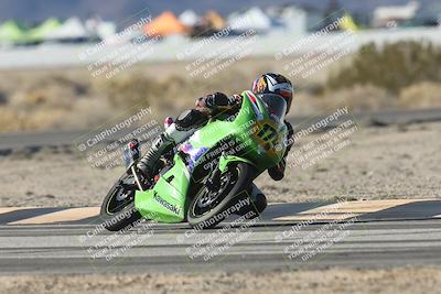 media/Dec-06-2025-CVMA (Sat) [[4a896cc04c]]/Race 6-Formula Twins-Formula 40 UL/